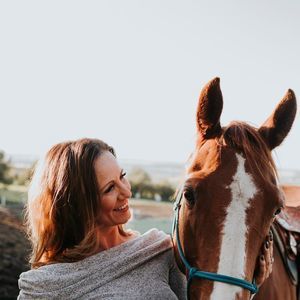 Meet your Posher, Sherry